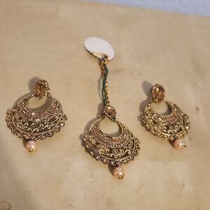 Desi ethnic Crescent Filigree Earrings and Mangtika set
